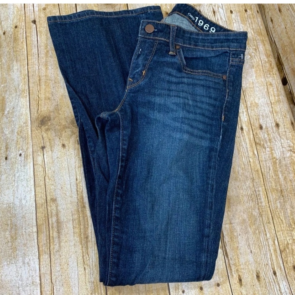 GAP 1969. Blue Curvy